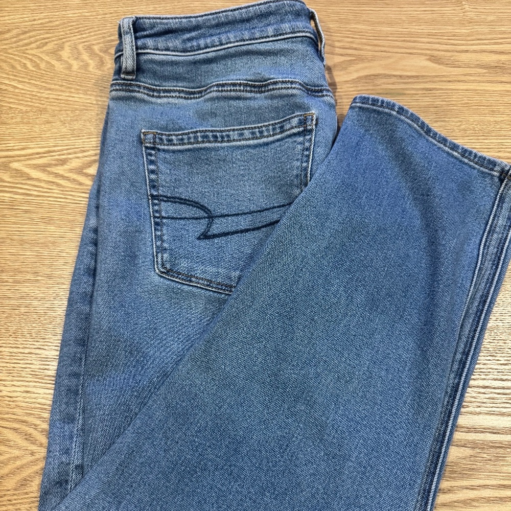 American Eagle Outfitters Women's Boyfriend Jeans - Medium Blue